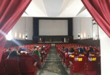 نمای بیرونی سینما سپهر ساری محل اکران فیلم‌های جشنواره کودک