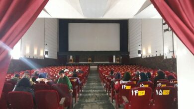 نمای بیرونی سینما سپهر ساری محل اکران فیلم‌های جشنواره کودک
