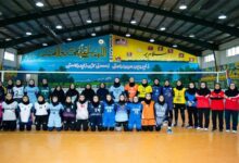 دومین مرحله اردوی تیم ملی والیبال دختران زیر ۱۸ سال با حضور ۴۵ بازیکن در مجموعه ورزشی ایثار ساری در حال برگزاری است.